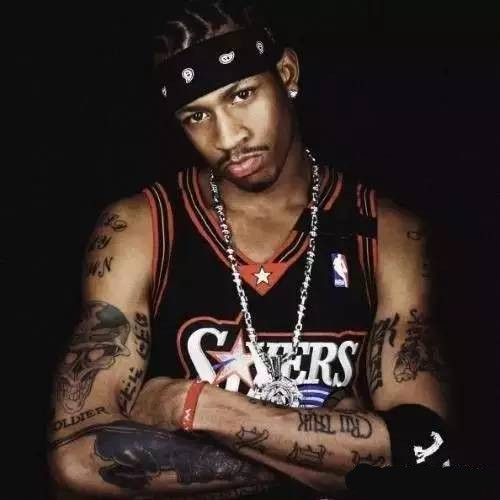 湖人罚球23-36落后马刺，赛季首次少于对手达10次（湖人罚球23比36不及马刺，本季首次比对手少10次）