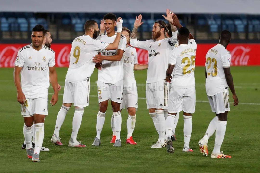 Opta全球俱乐部当前实力榜：阿森纳、拜仁、巴黎前3，维拉第6（Opta发布全球俱乐部实力榜：阿森纳、拜仁、巴黎包揽前三，维拉位列第6）