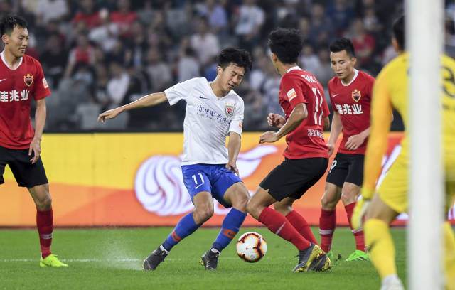 杭州大莲花中澳战票房破5000万，引爆10亿经济热潮（杭州“大莲花”中澳之战票房冲破5000万，带动超10亿元经济热浪）