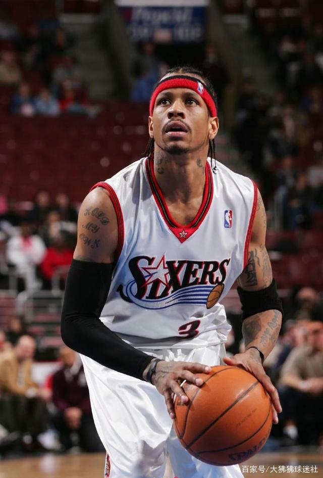 篮球篮网队内气氛紧张，管理层介入协调（篮网队内部紧张升级 管理层出面调停）