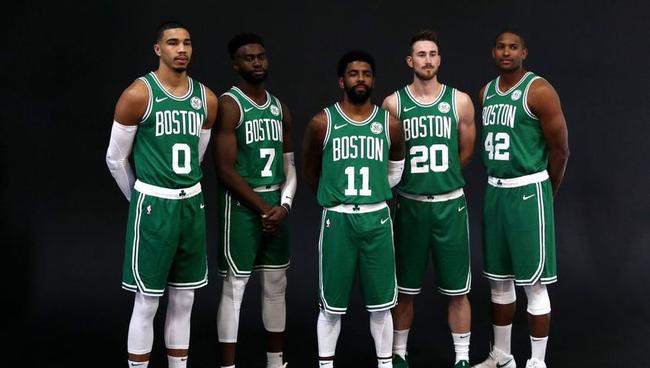 赵丽娜：女足输8球很多人破防，不知女足教练男的女的就开喷（赵丽娜谈0-8惨败：不少人情绪失控，教练性别都不清楚就开喷）