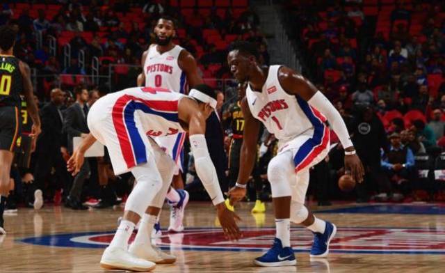 中足联俱乐部财务约定：若签阴阳合同俱乐部将降级，球员禁赛两年（中足联财务新规：俱乐部若涉阴阳合同将被降级，相关球员禁赛两年）