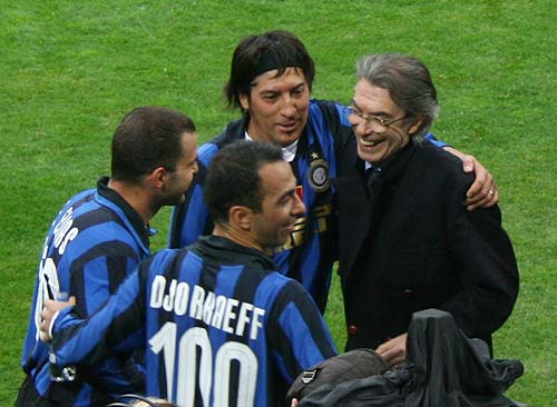 麦凯恩：詹姆斯8分是在多伦多打的，所以他的纪录在美国仍有效（麦凯恩称詹姆斯8分发生在多伦多，其纪录在美国仍然有效）